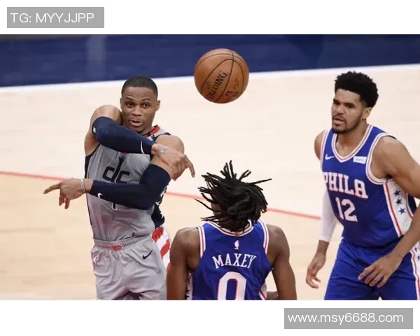 高诗岩三双助力山东客场逆转深圳克里斯豪取31分15篮板表现抢眼 高诗岩三双助力山东客场逆转深圳克里斯豪取31分15篮板表现抢眼